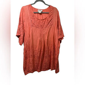 North Style Women's Coral Eyelet Top